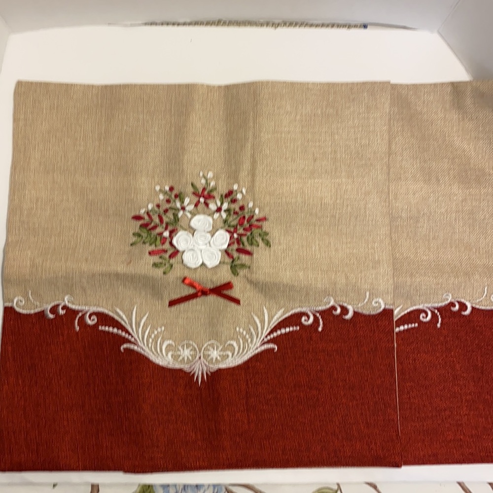 New Pair of Pillow Cases-Handmade & Stitched Floral Design - Picture 3 of 12